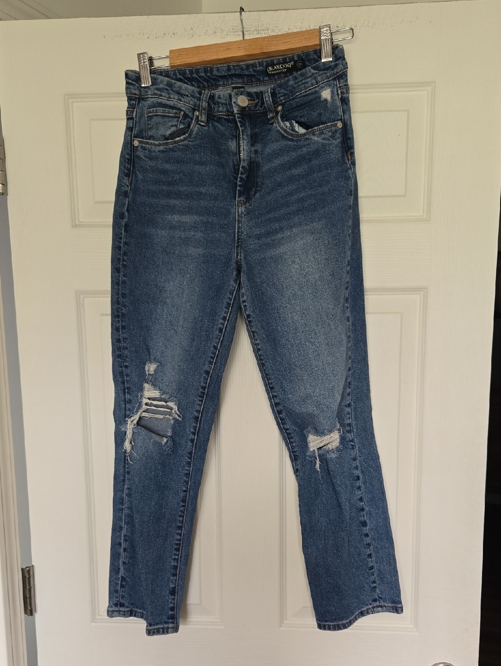 Blanknyc High Rise Madison crop Size 28